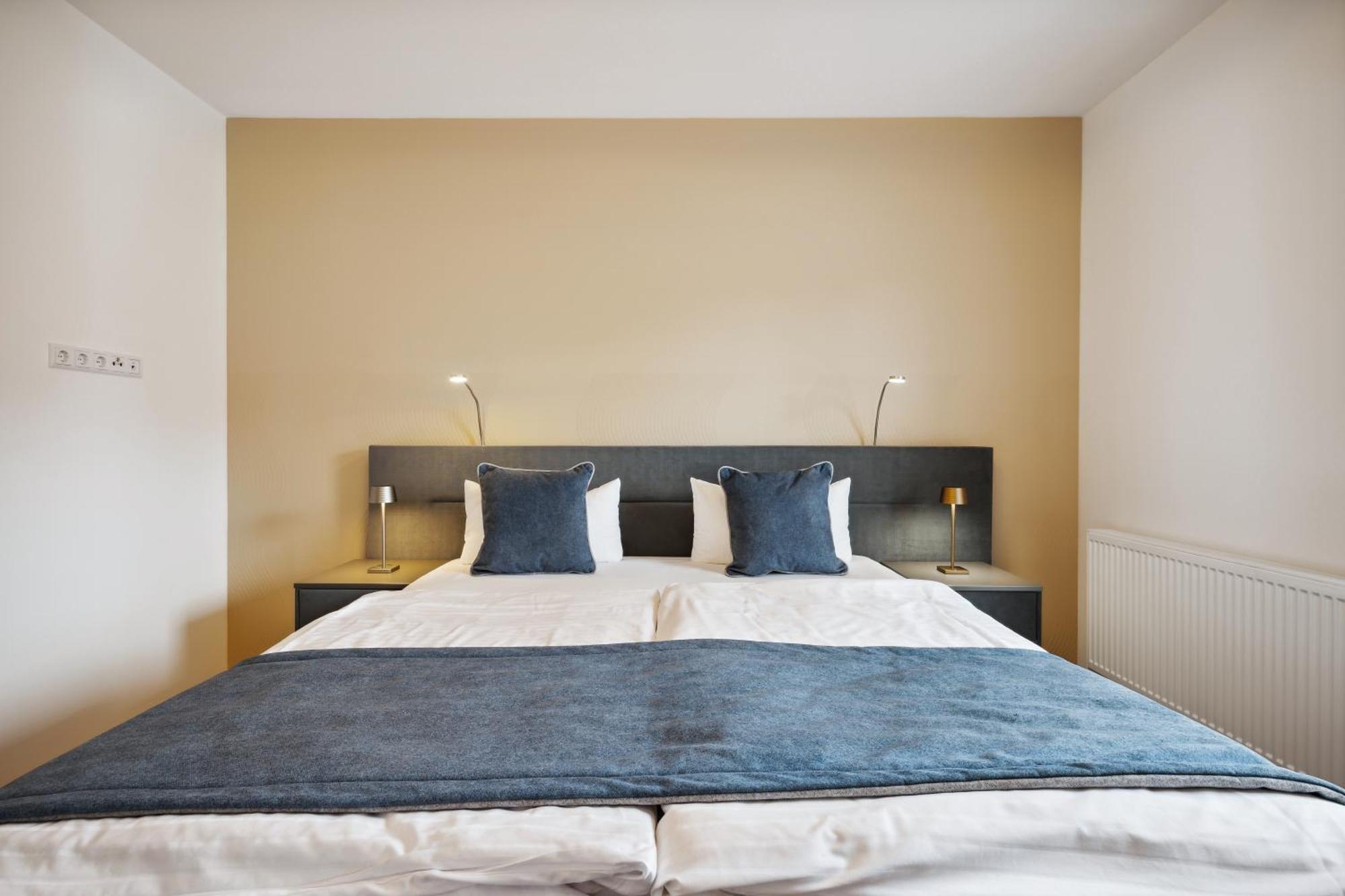 Apartmenthaus Schlag เนาม์บวร์ก ภายนอก รูปภาพ