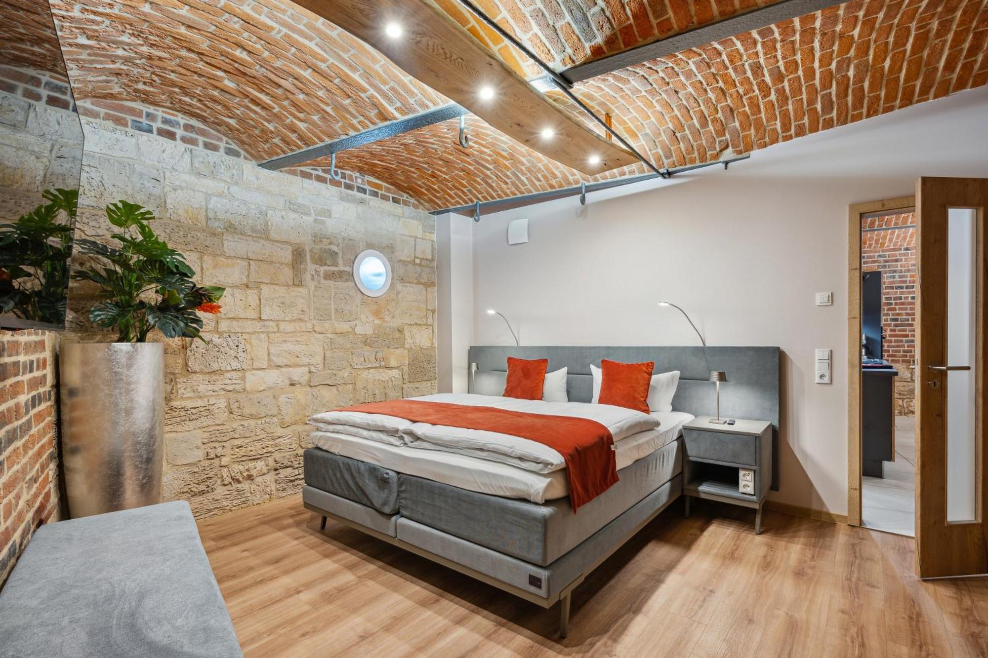 Apartmenthaus Schlag เนาม์บวร์ก ภายนอก รูปภาพ